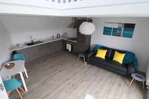 Slide 1 Picture of Executive serviced apartments in South Liverpool